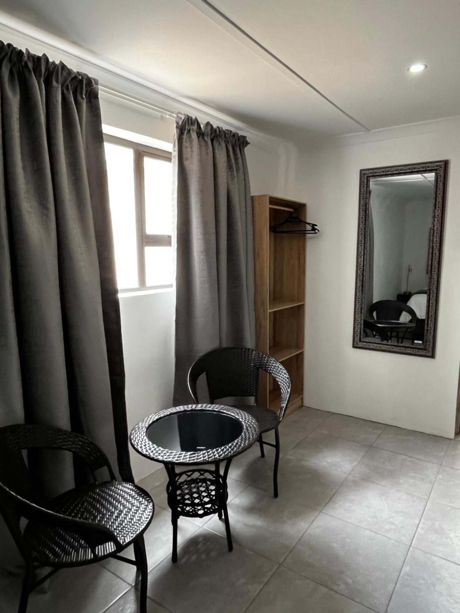 Cradock Guest House & Self Catering المظهر الخارجي الصورة